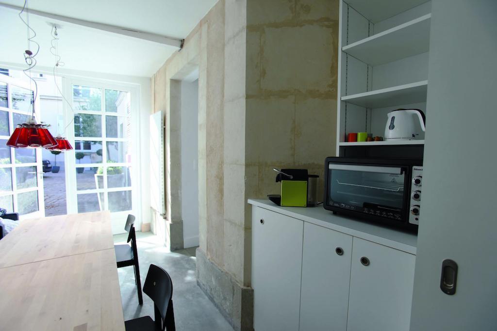 Le Montauban Bed & Breakfast เลอม็องส์ ห้อง รูปภาพ