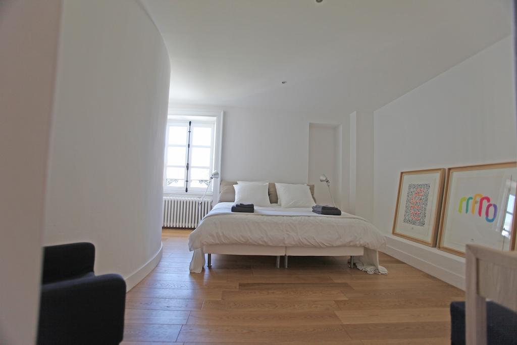 Le Montauban Bed & Breakfast เลอม็องส์ ห้อง รูปภาพ